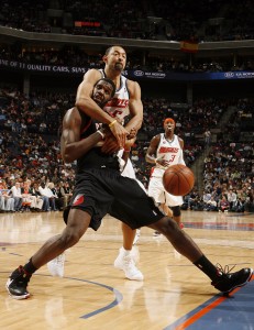 Se supone que tratará con cariño a Greg Oden (Brock Williams-Smith/NBAE via Getty Images)