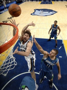 Bandeja de Marc Gasol (Photo by Joe Murphy/NBAE via Getty Images)