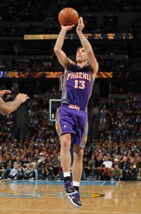 Steve Nash (Garrett W. Ellwood/NBAE via Getty Images)