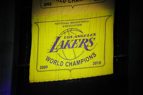 16º título de campeones de la NBA para los Lakers (Photo by Noah Graham/NBAE via Getty Images)